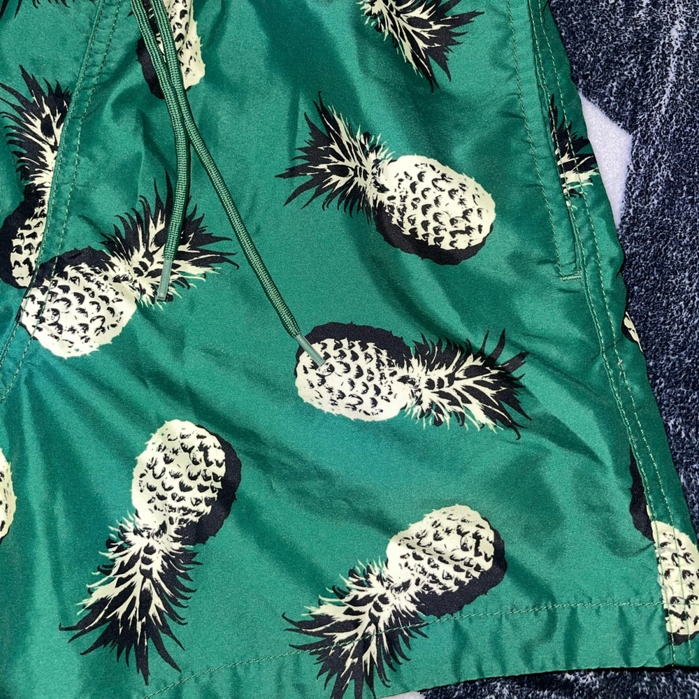 H&M pineapple swim shorts 🍍 - Picture 4 of 5